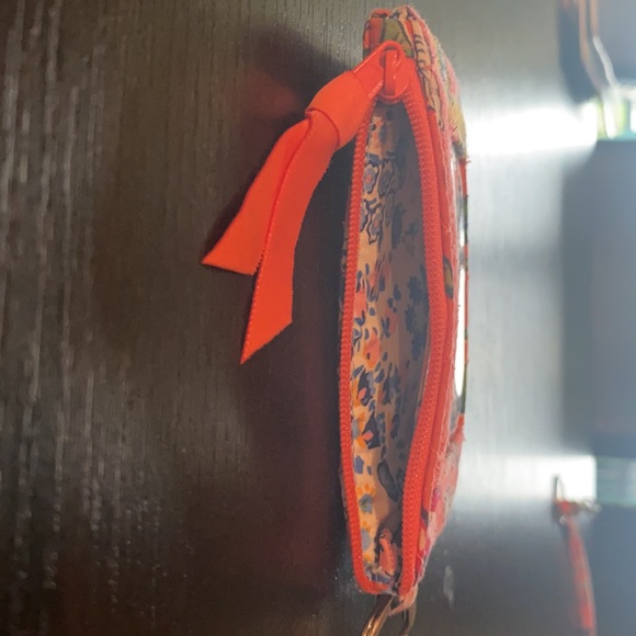 Vera Bradley wallet , retired pattern - Picture 3 of 4